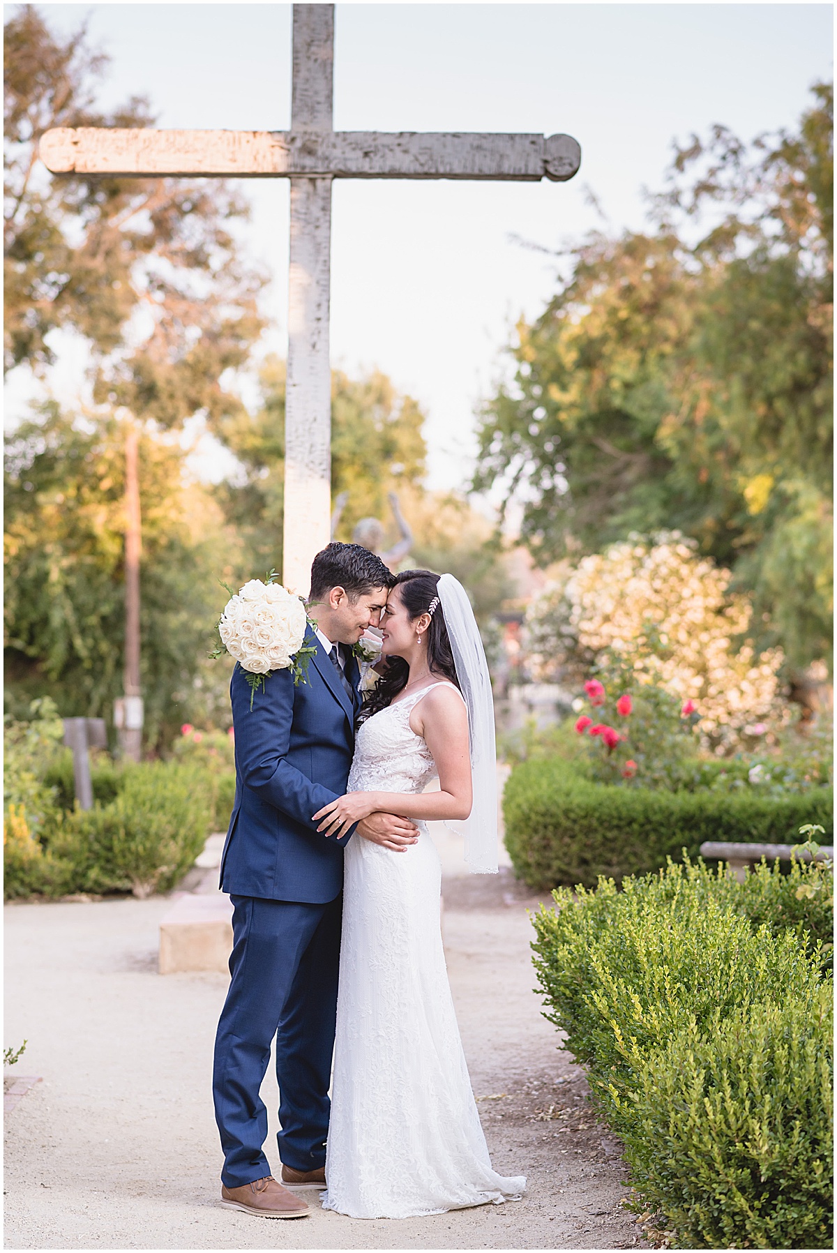 Intimate Hollister Backyard Wedding in Front of the Family Tree | Monelle + Joshua_0107