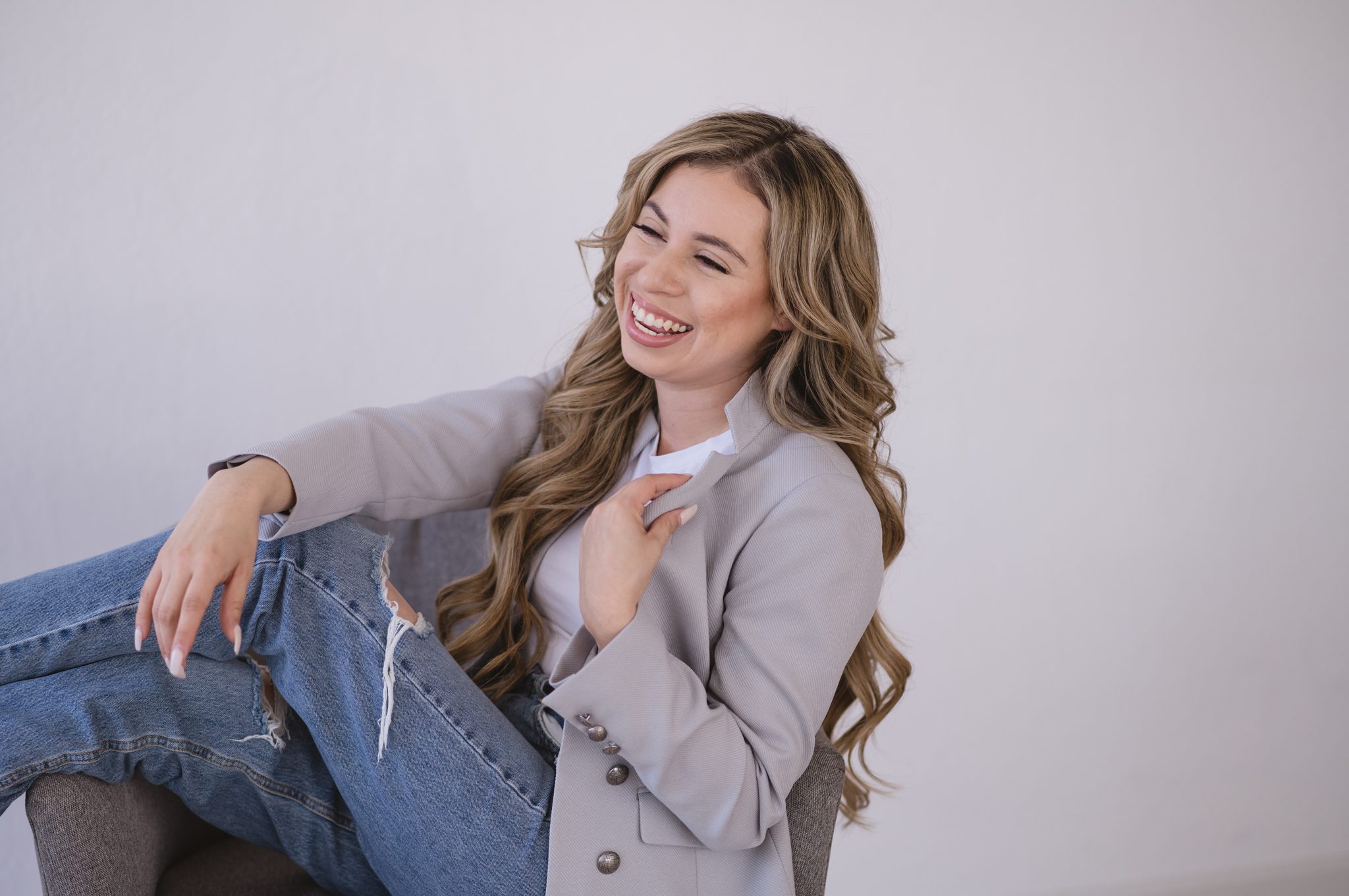 Lights, Camera, Brand: 3 Expert Tips for Irresistible Business Photos