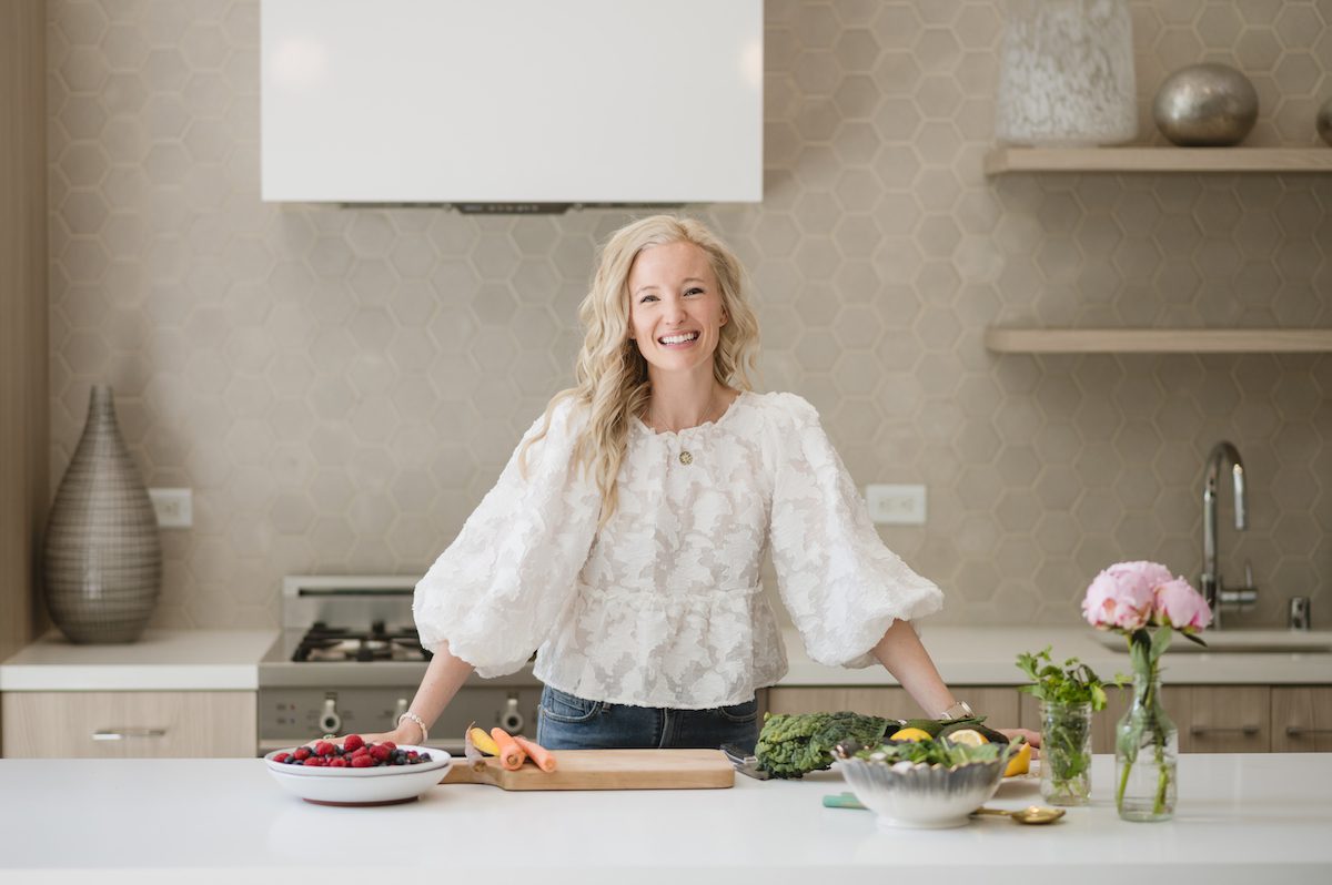 CAPTURING WELLNESS IN ACTION: BRAND PHOTOGRAPHY WITH MAURA RODGERS