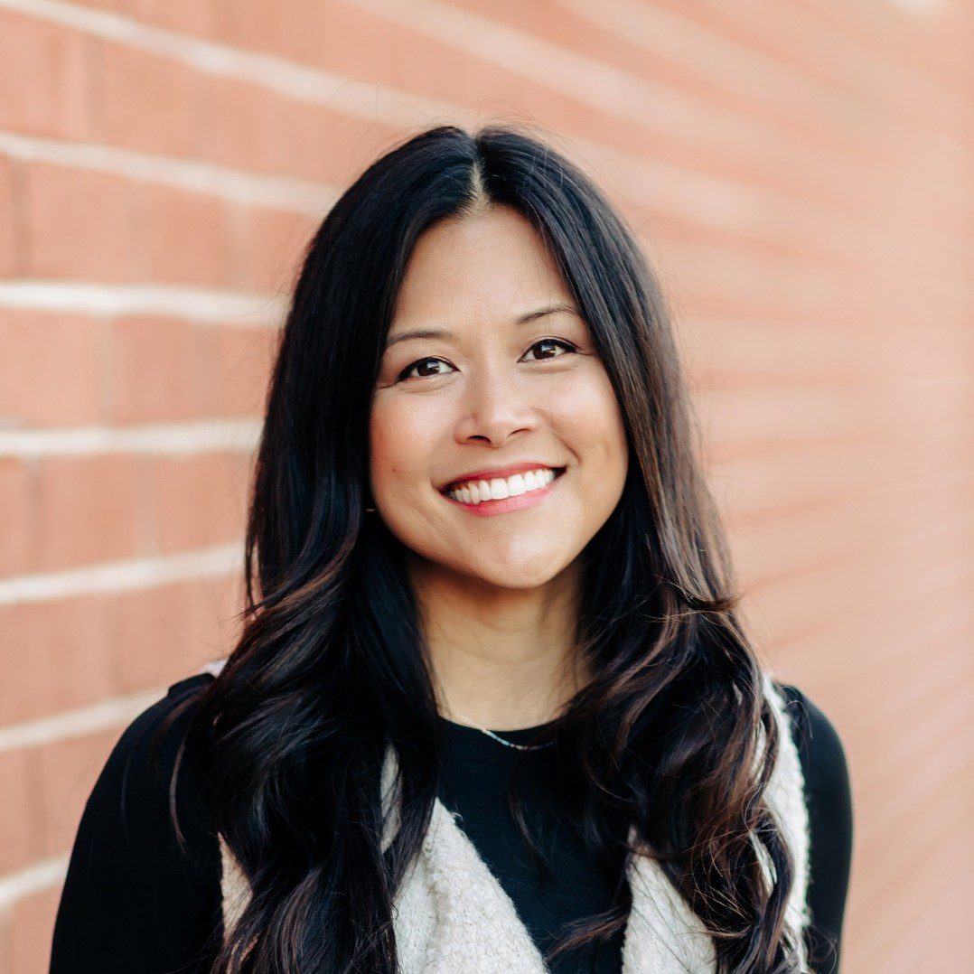 Neuromarketing for Service Businesses: 5 Brain-Based Tips to Stand Out